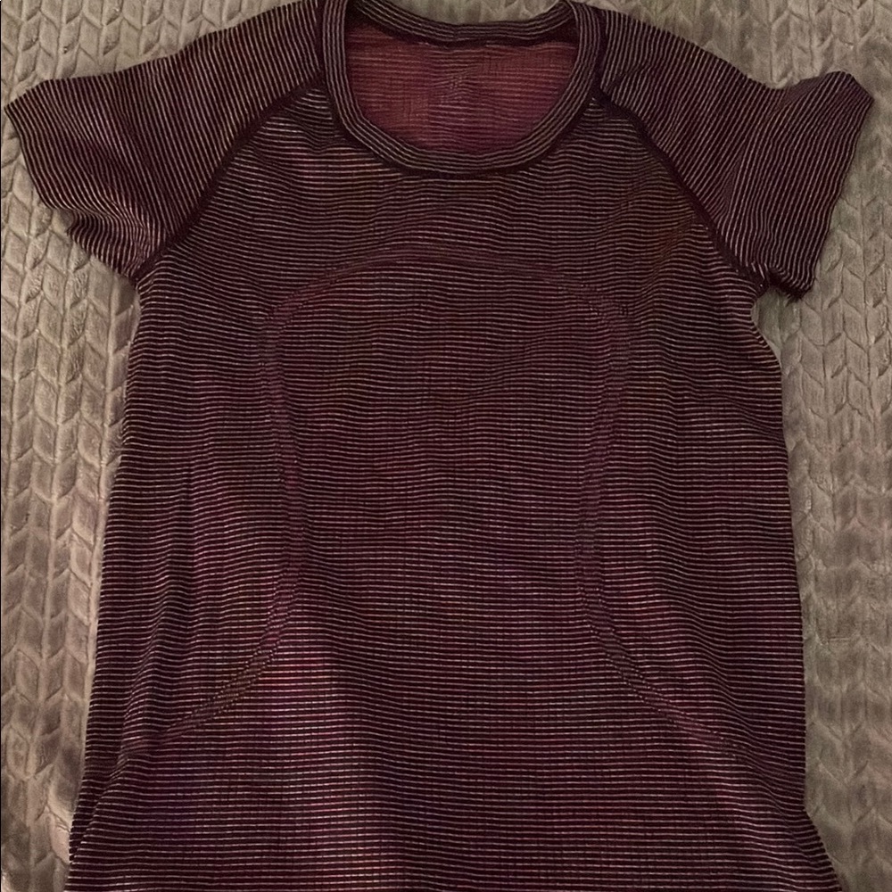 Lululemon Athletica Red Fitted Short Sleeve Tee